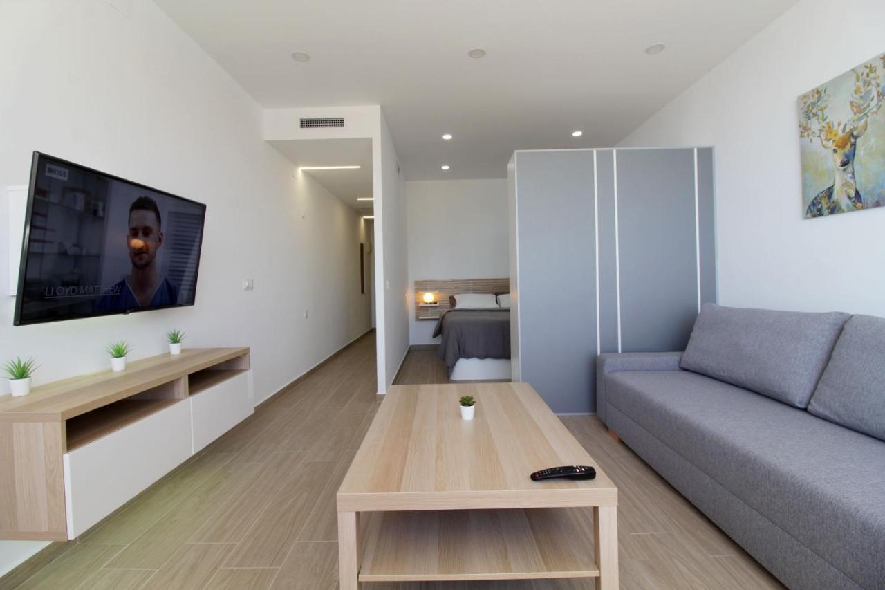 Apartamento Las Palmeras Apartment ฟูเอนฮิโรลา ภายนอก รูปภาพ